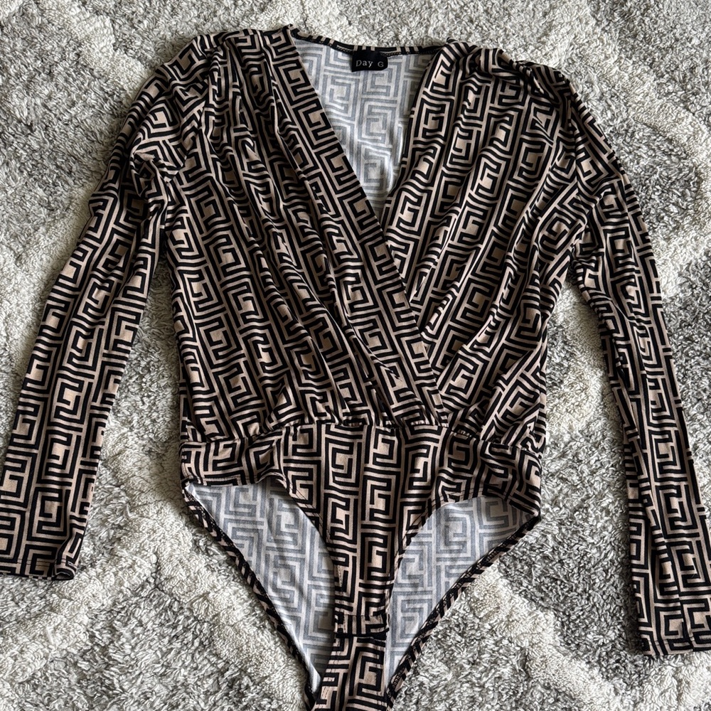 Patterned Long Sleeve Bodysuit